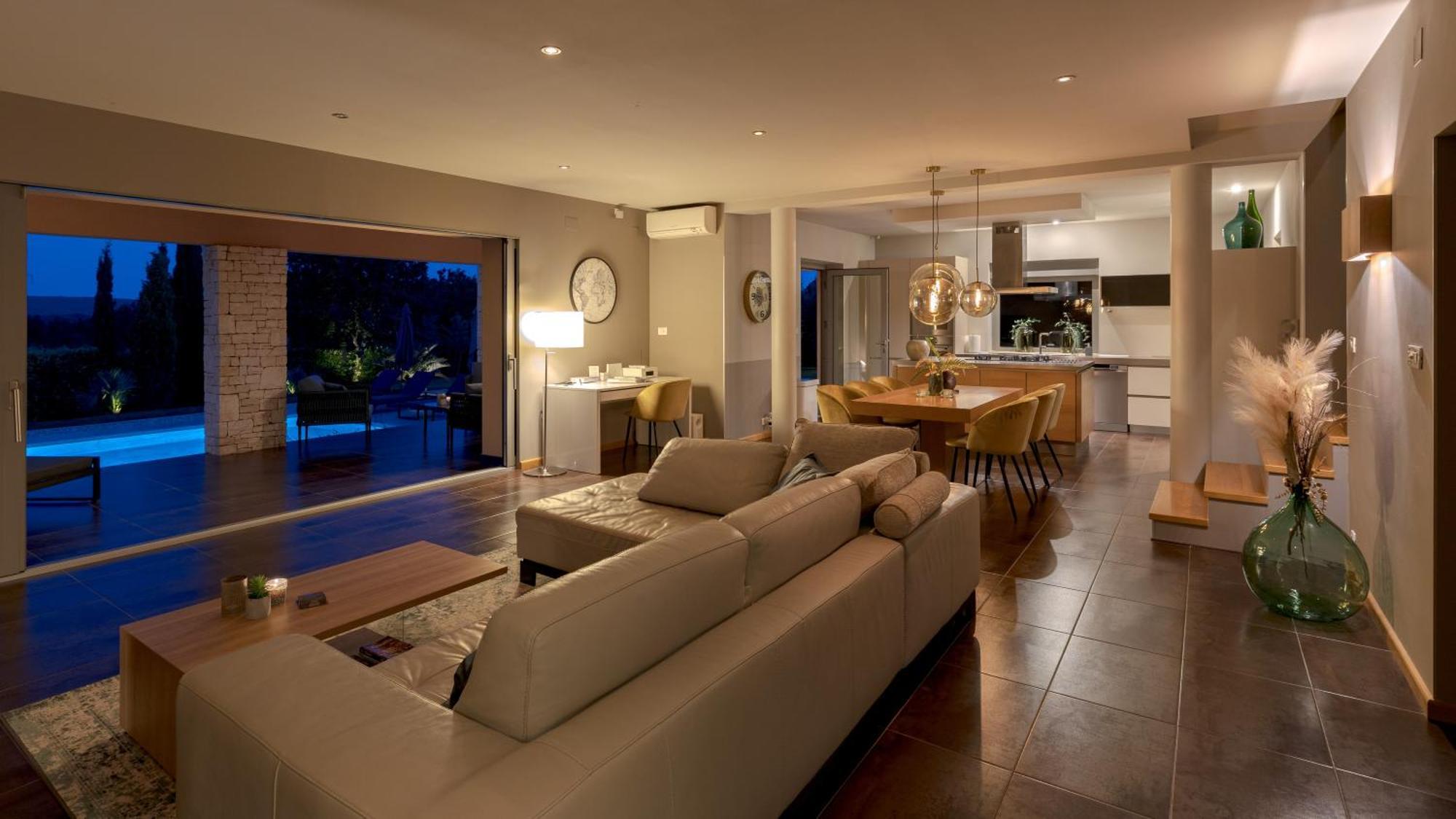 Villa Labin In Zartinj - Luxury Privacy Heated Pool With Auto Cover Buitenkant foto